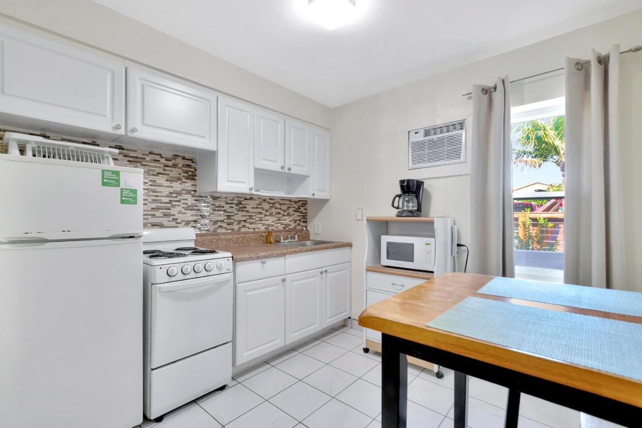 Seahorse Guesthouse Pompano Beach Εξωτερικό φωτογραφία