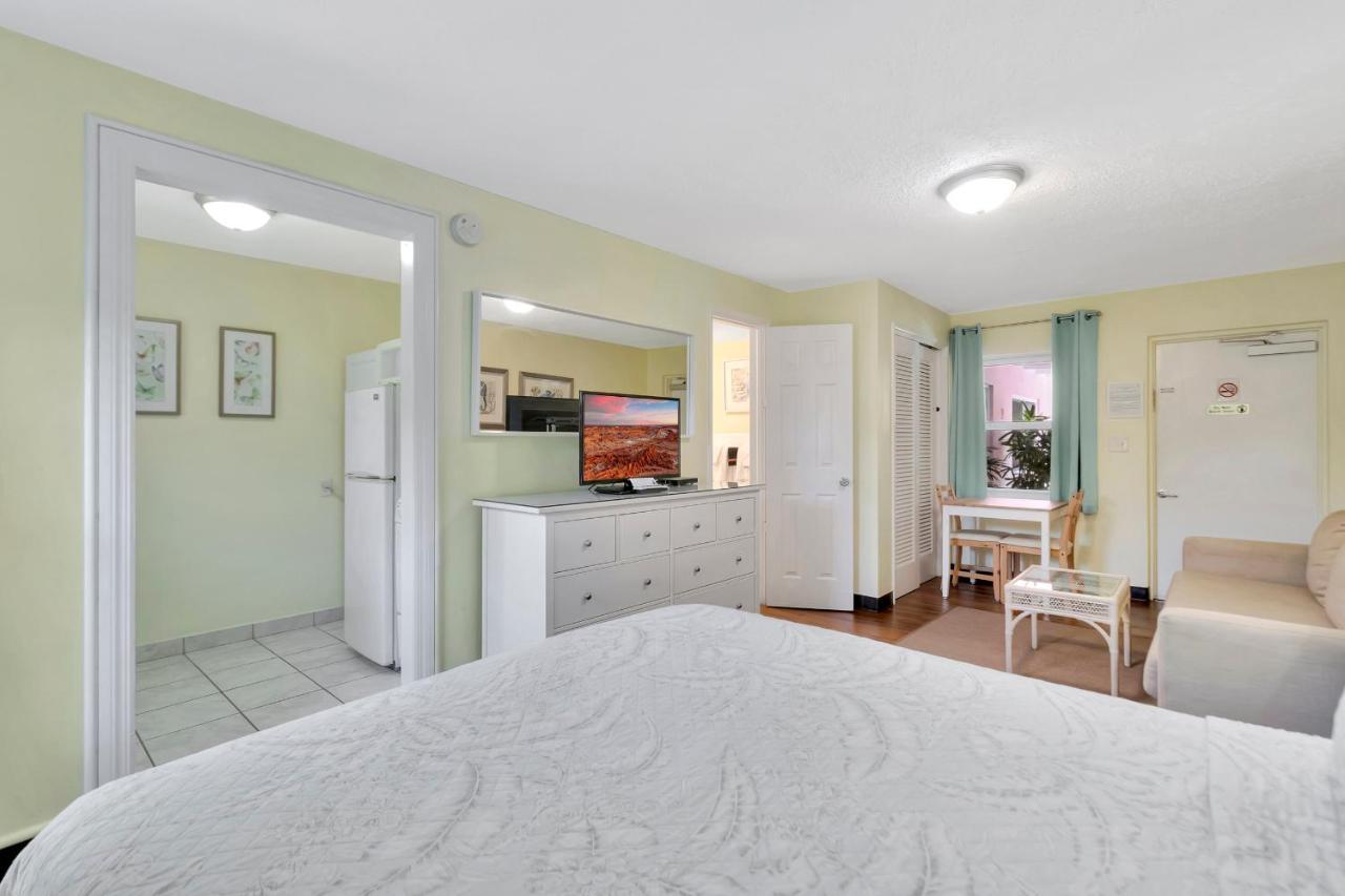 Seahorse Guesthouse Pompano Beach Εξωτερικό φωτογραφία