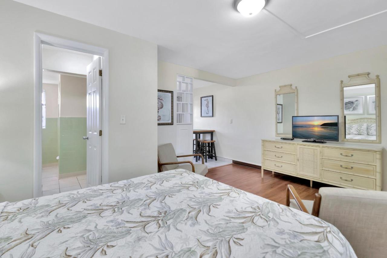 Seahorse Guesthouse Pompano Beach Εξωτερικό φωτογραφία